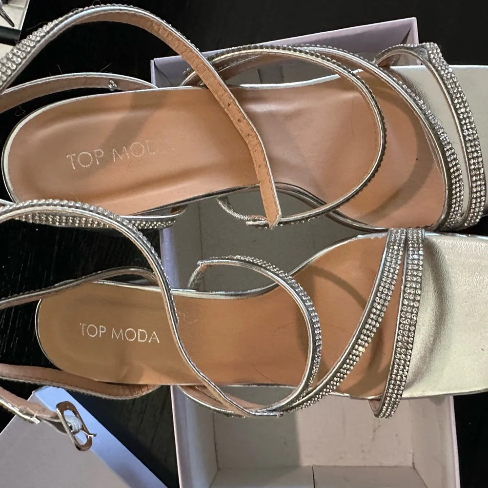 TOP Moda Metallic Rhinestone Heels - Picture 4 of 4